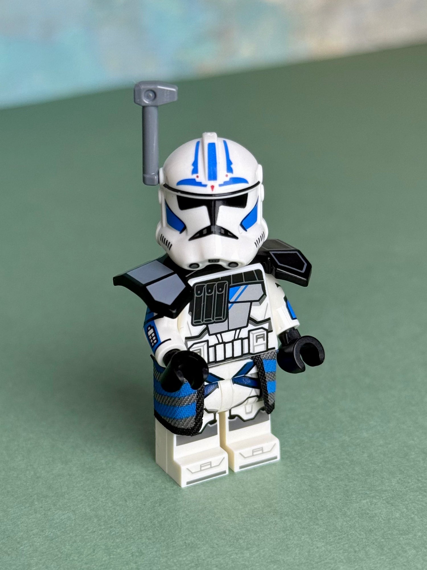 Minifigure Parts